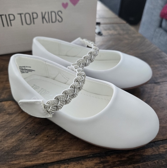 Tip Top Kids Girls MaryJane White Shoe with Rhinestone Strap. Style S187. Size 9 - Picture 3 of 6